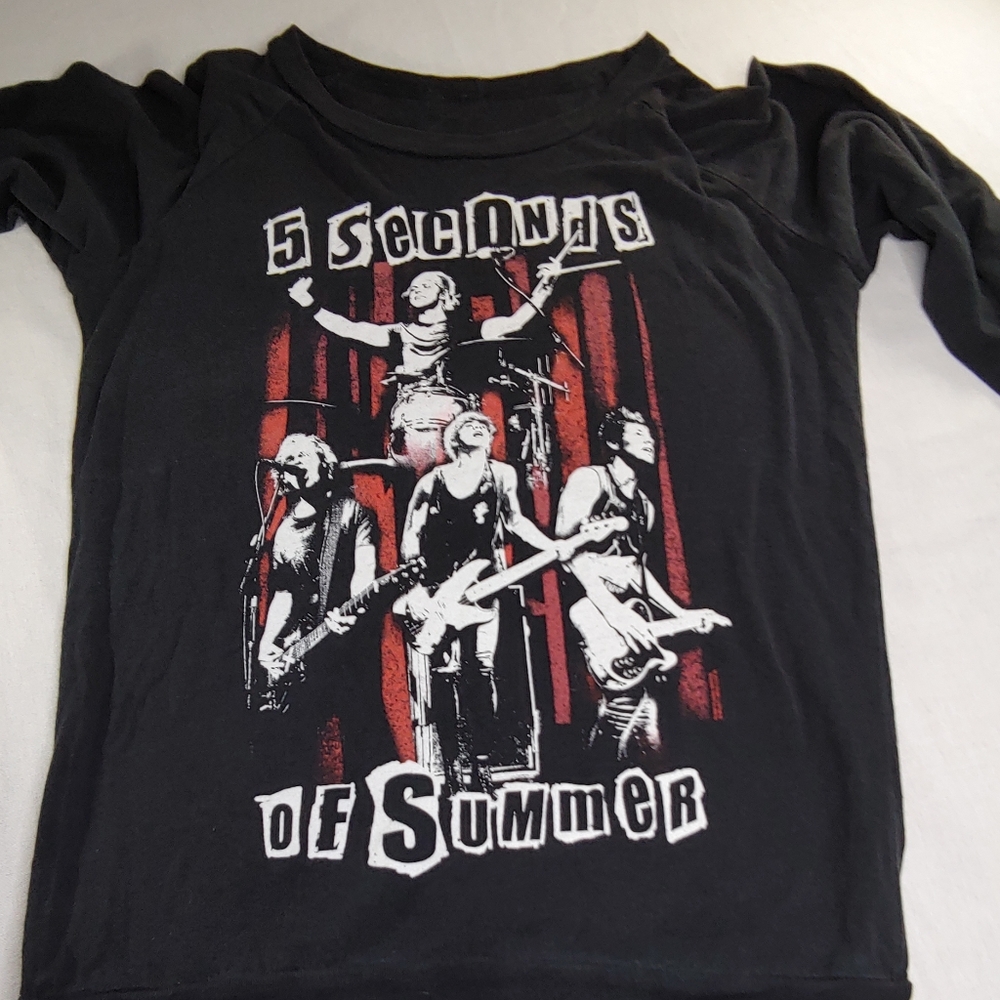 5 Seconds of Summer Long Sleeve Black Tee Small